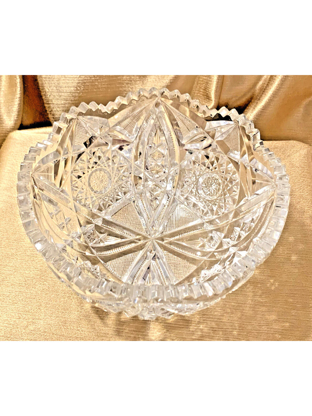 Lausitzer Thick-Cut Crystal Bowl Round 8" Sawtooth Rim Hobstar Bohemian Germany